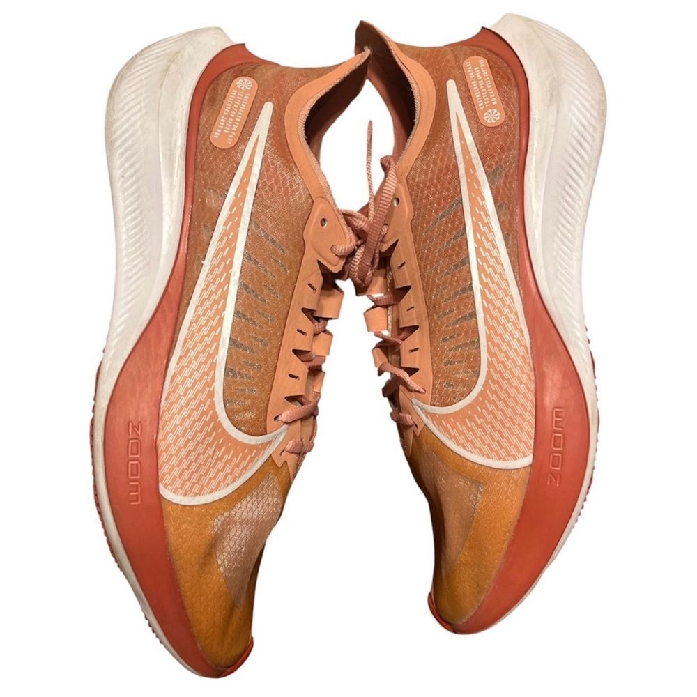 Nike zoom gravity women’s running shoes size 11
